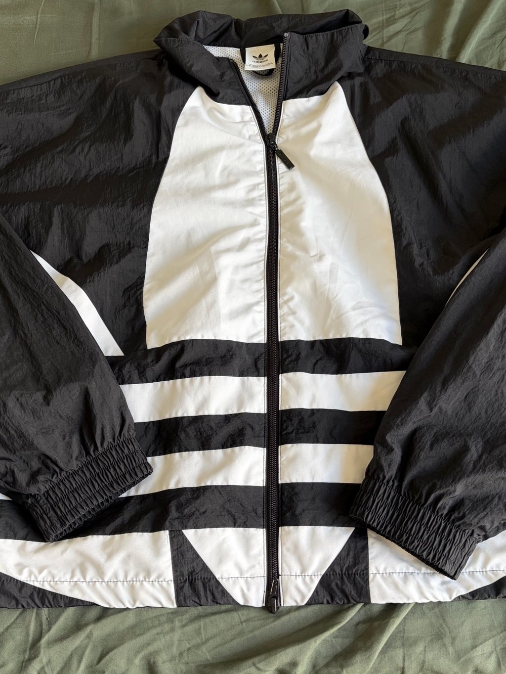 adidas women’s Black & White Graphic Windbreaker Jacket